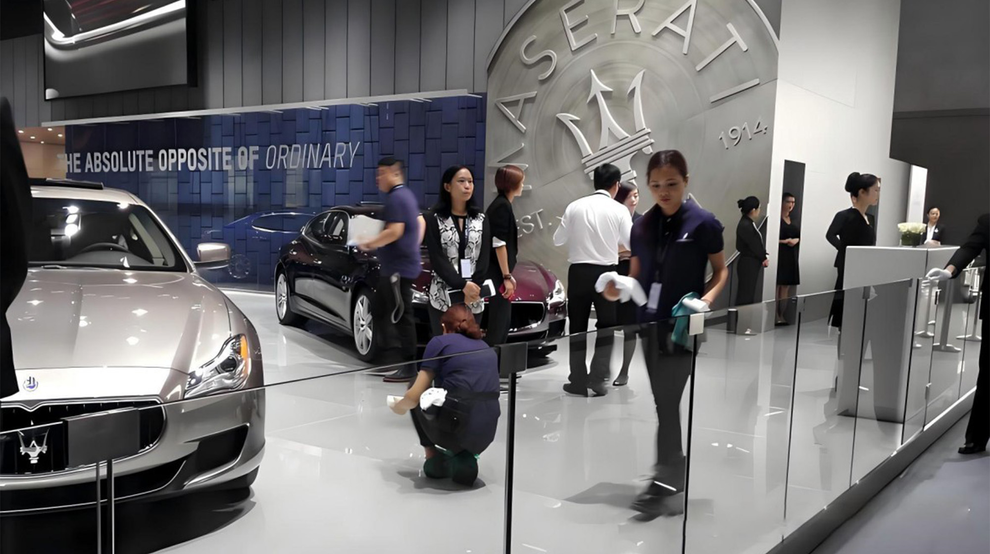 One stop exhibition service for the entire process8