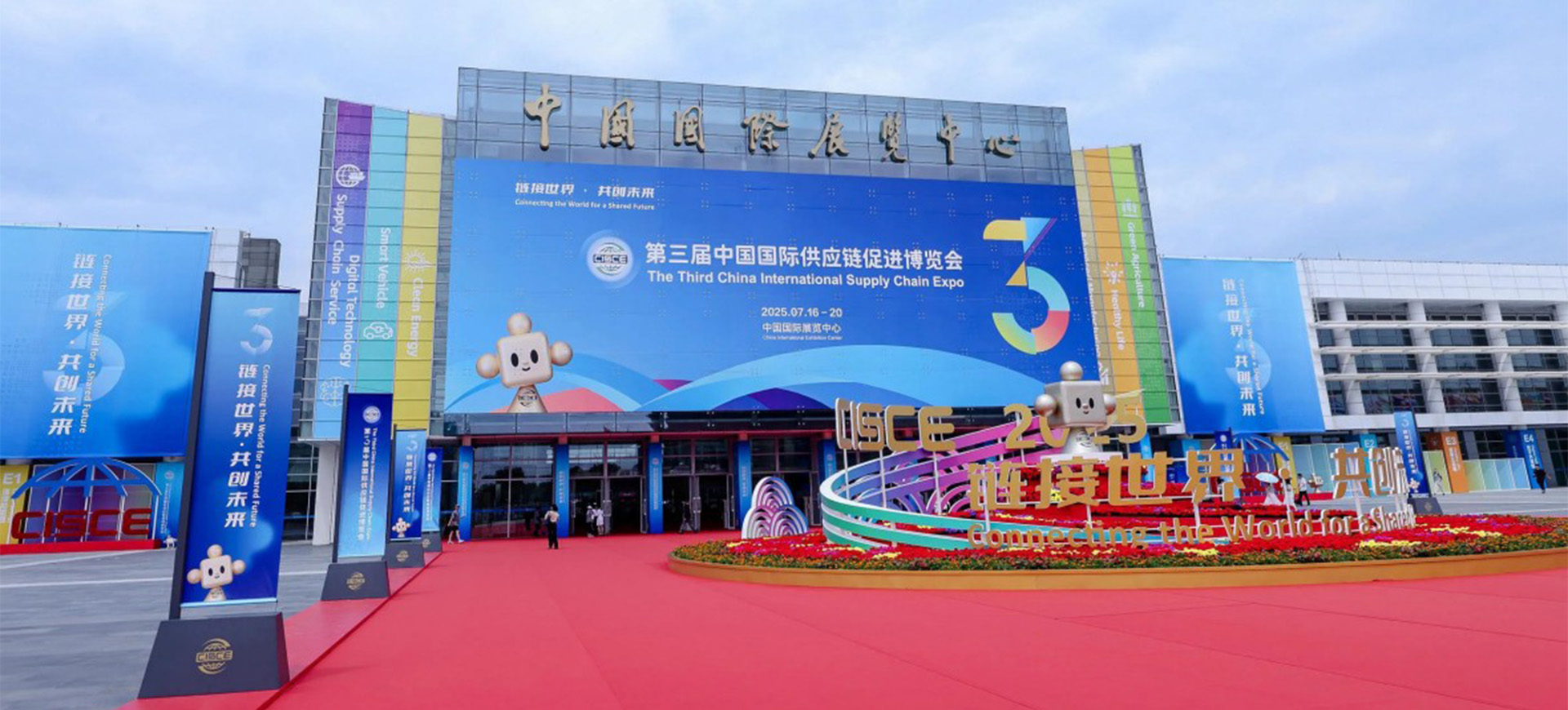 http://exhibit%20booth%20fabrication1